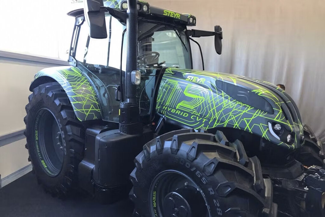 Steyr develops hybrid tractor - Future Farming